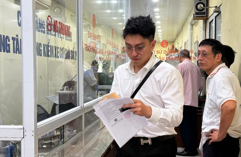 Đang tải...