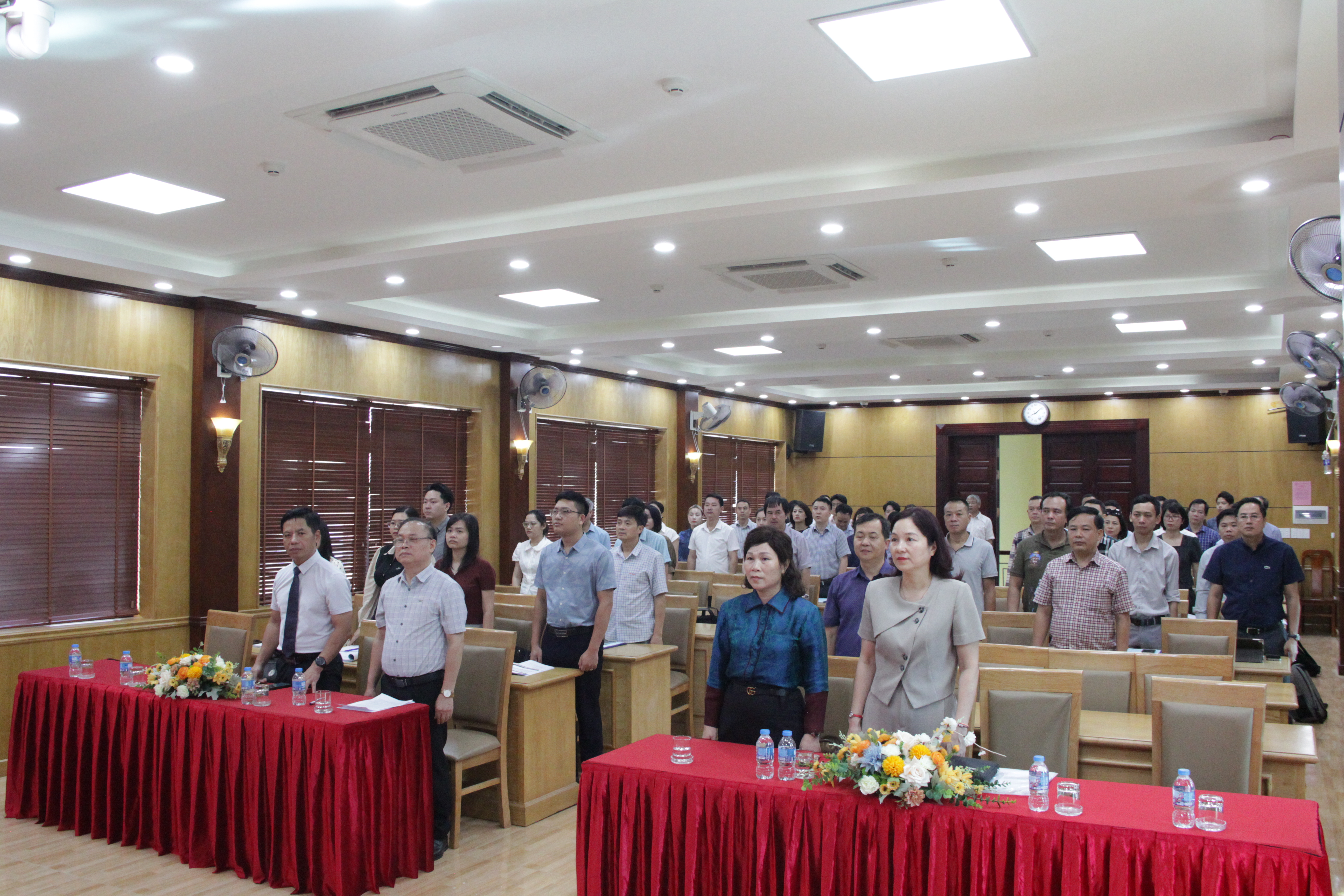 Khai giảng lớp bồi dưỡng nâng cao năng lực xử lý các vấn đề về quản lý và phát triển đô thị để ứng phó biến đổi khí hậu