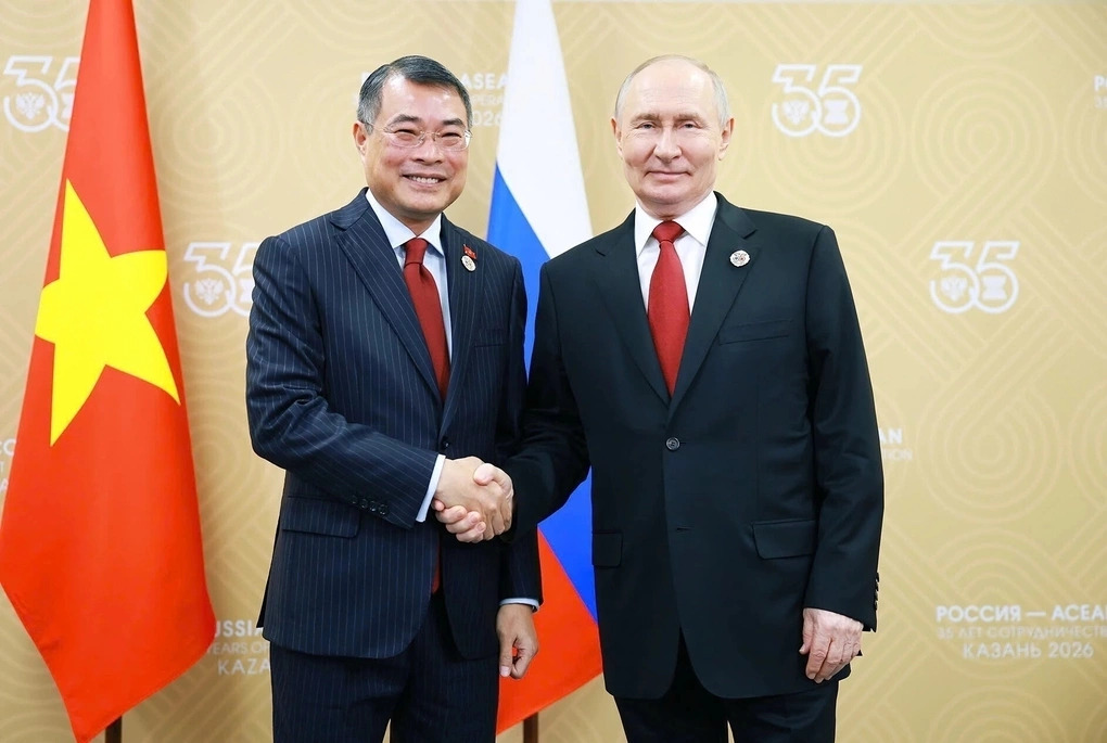 Đang tải...