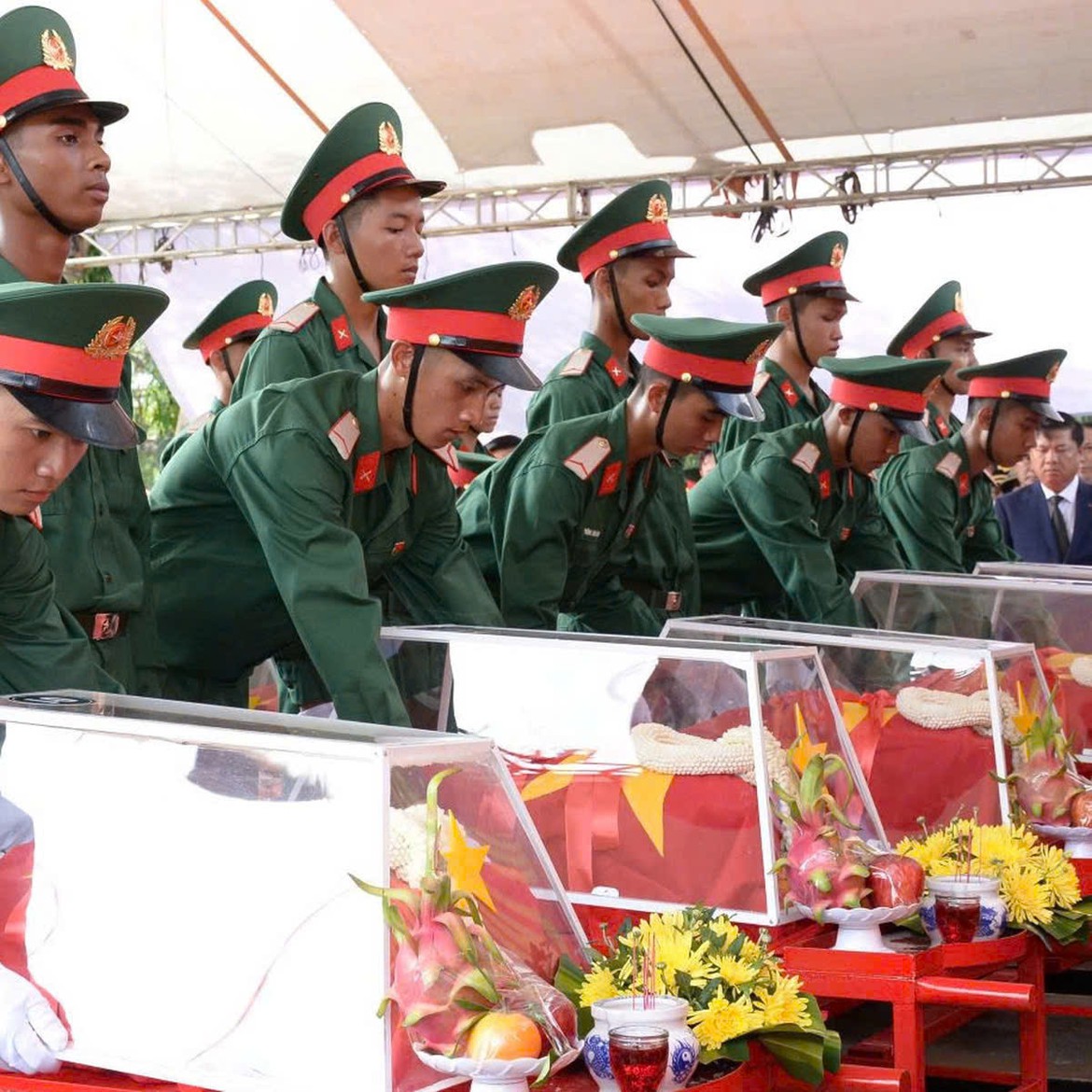 Đang tải...