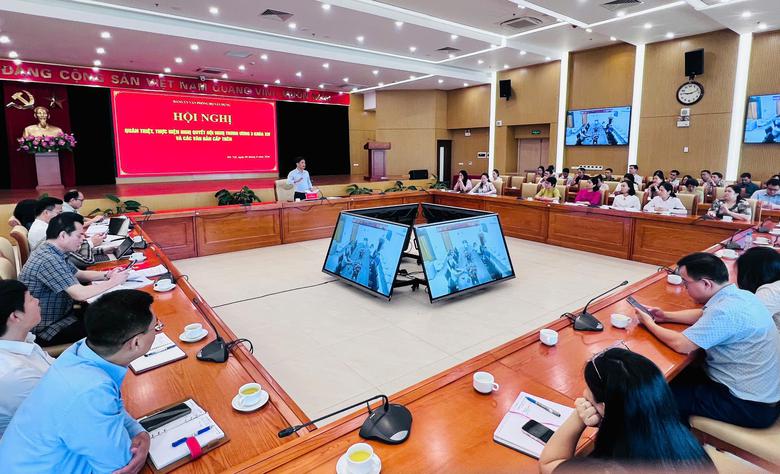 Đang tải...