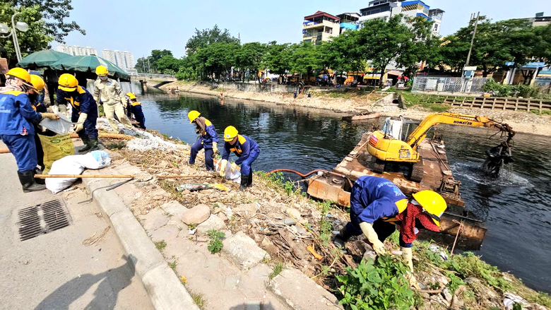 Đang tải...